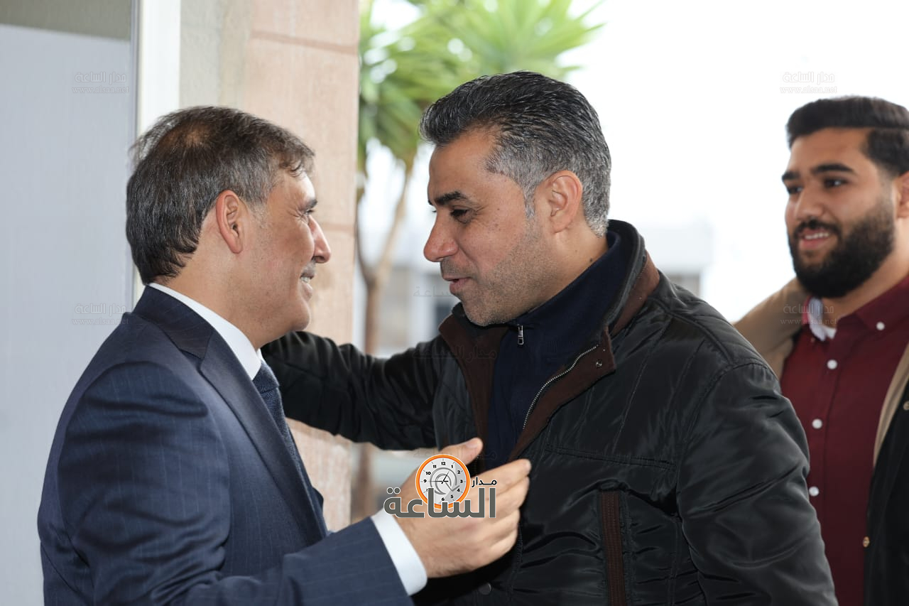 Madar Al-Saa Images 0.7373207936838689