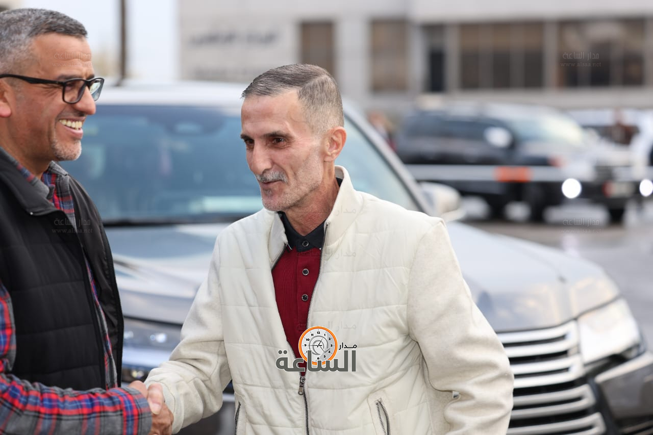 Madar Al-Saa Images 0.6491318614883507