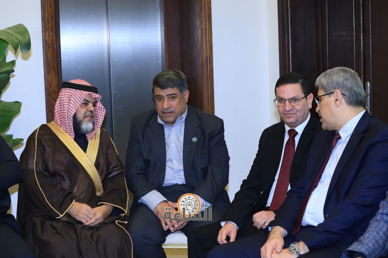 Madar Al-Saa Images 0.7958527122761198