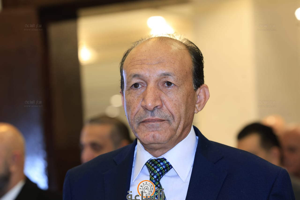 Madar Al-Saa Images 0.9032823150104833