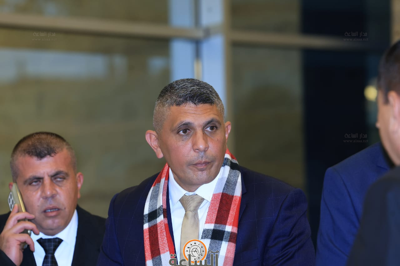 Madar Al-Saa Images 0.4416556864838824