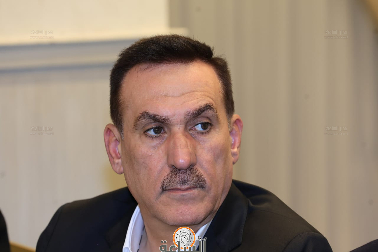 Madar Al-Saa Images 0.370616672611919