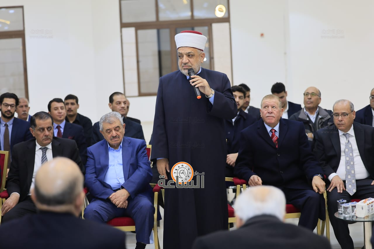 Madar Al-Saa Images 0.8969394111920983