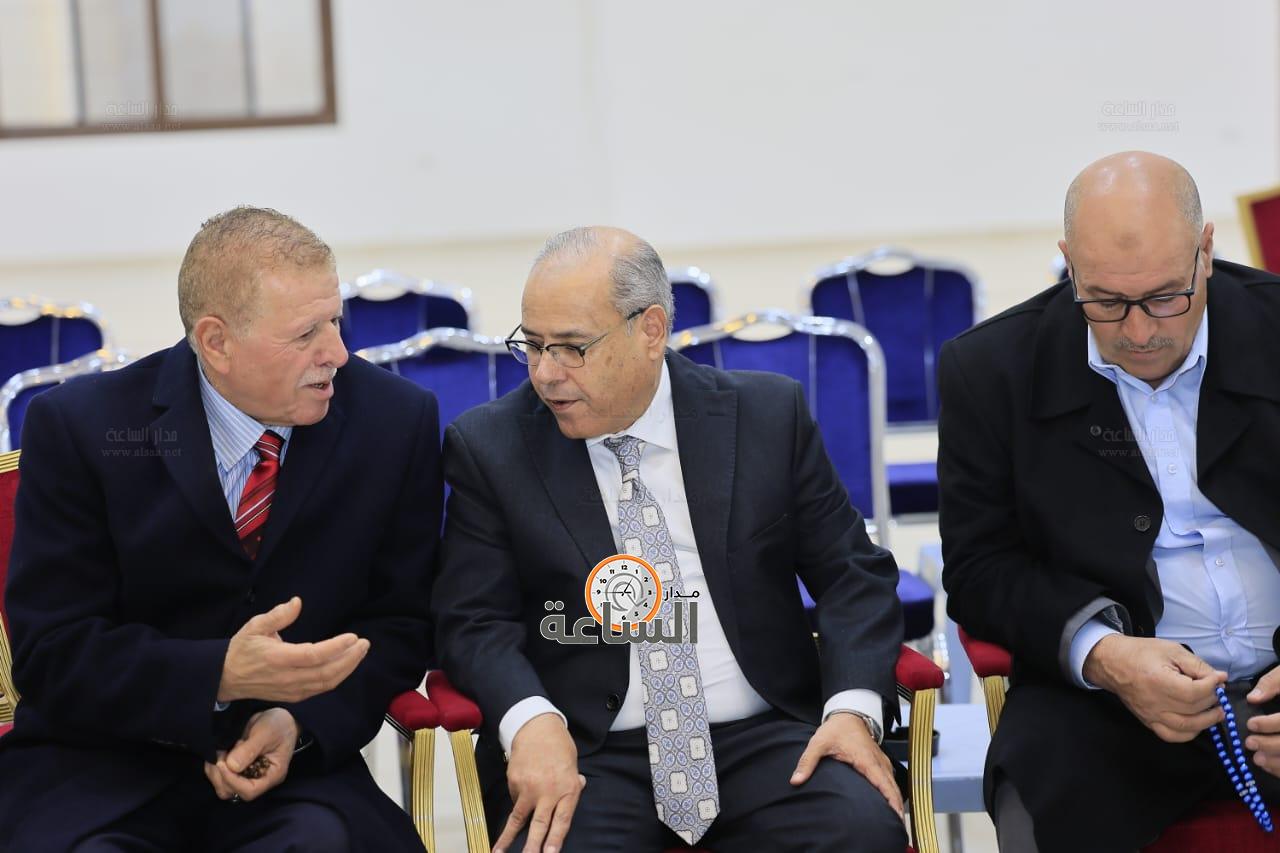 Madar Al-Saa Images 0.14990229262076138