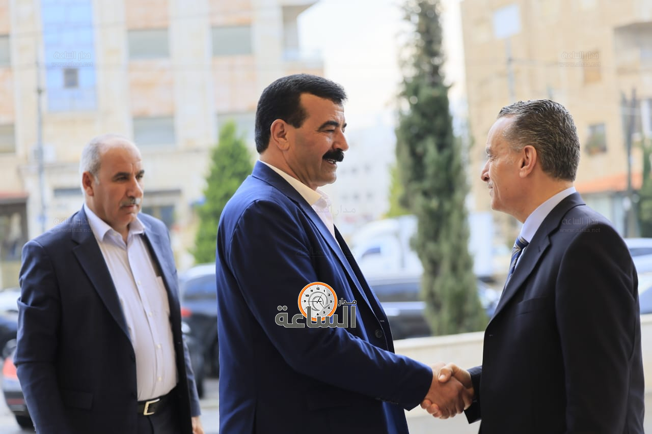 Madar Al-Saa Images 0.23959788438430074