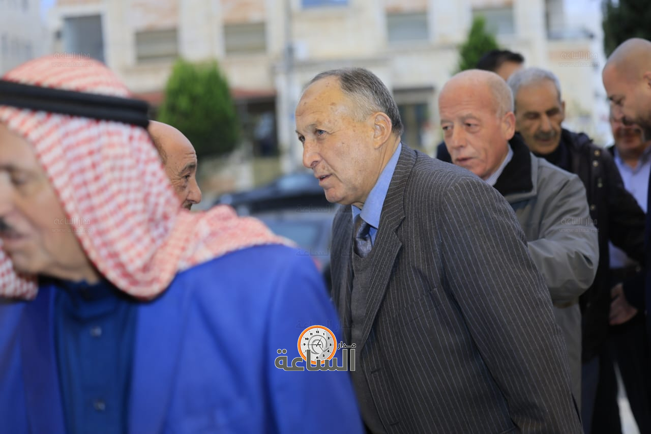 Madar Al-Saa Images 0.364607076602249