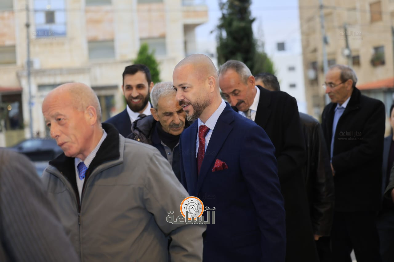 Madar Al-Saa Images 0.42698942369171744