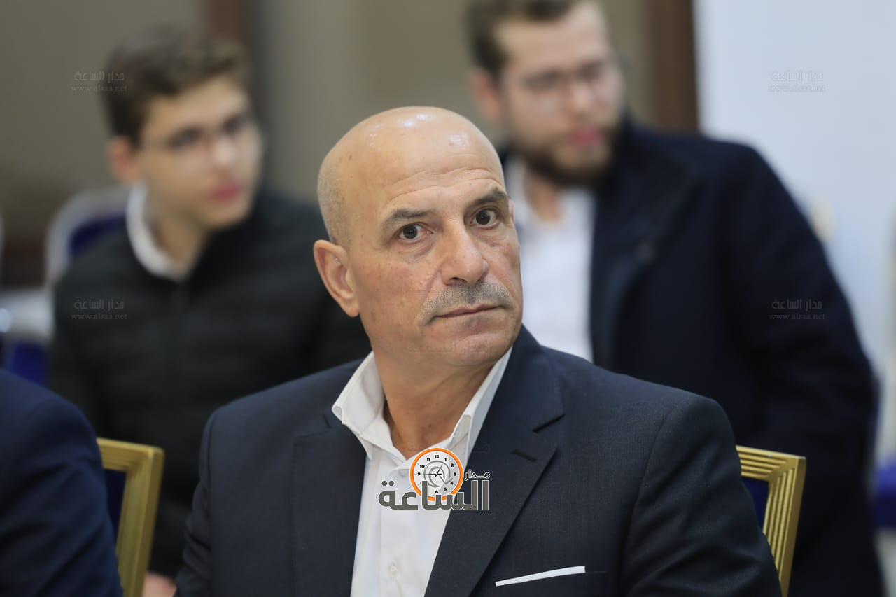 Madar Al-Saa Images 0.2556120126231385