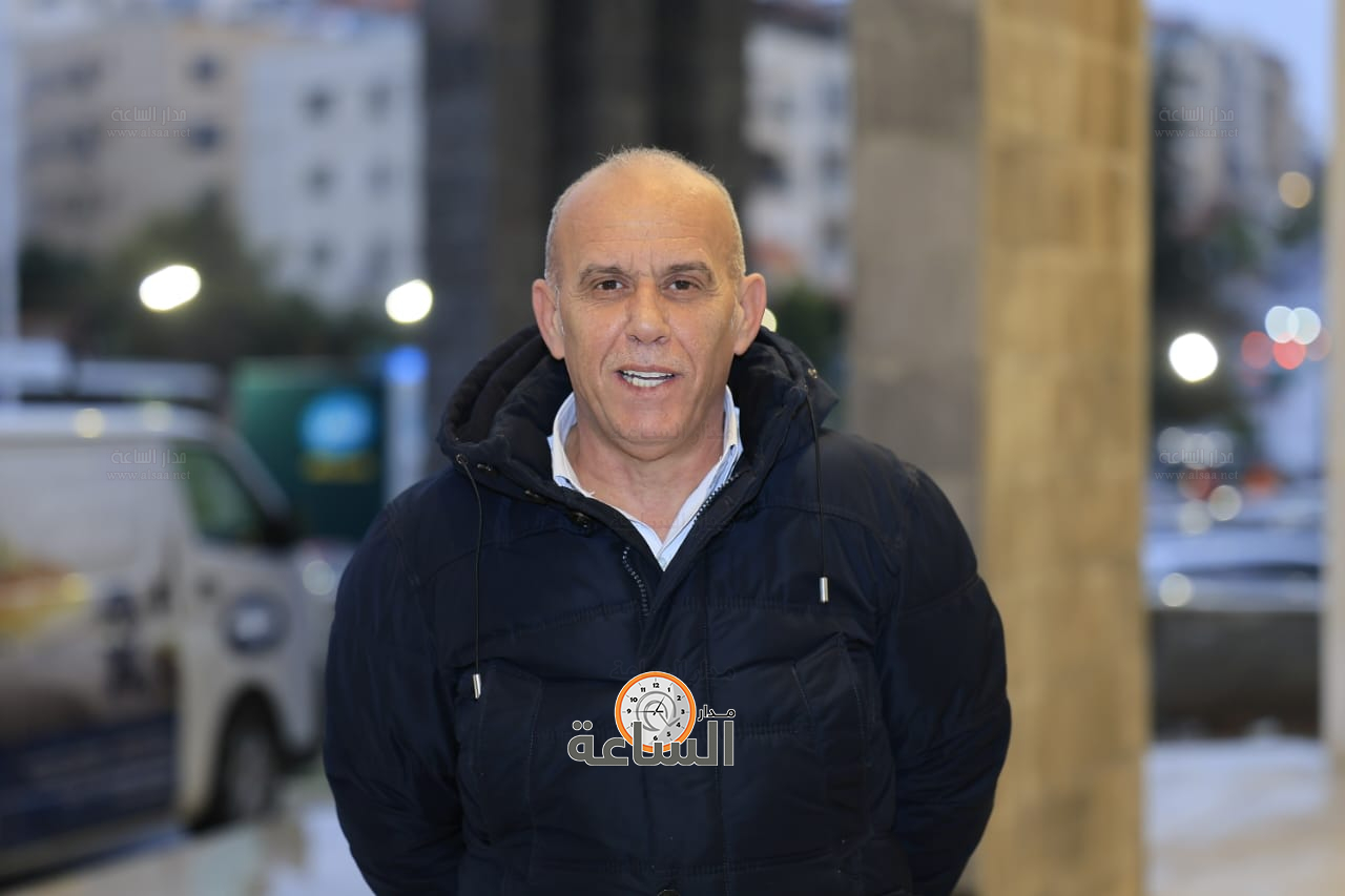 Madar Al-Saa Images 0.8781666162314361