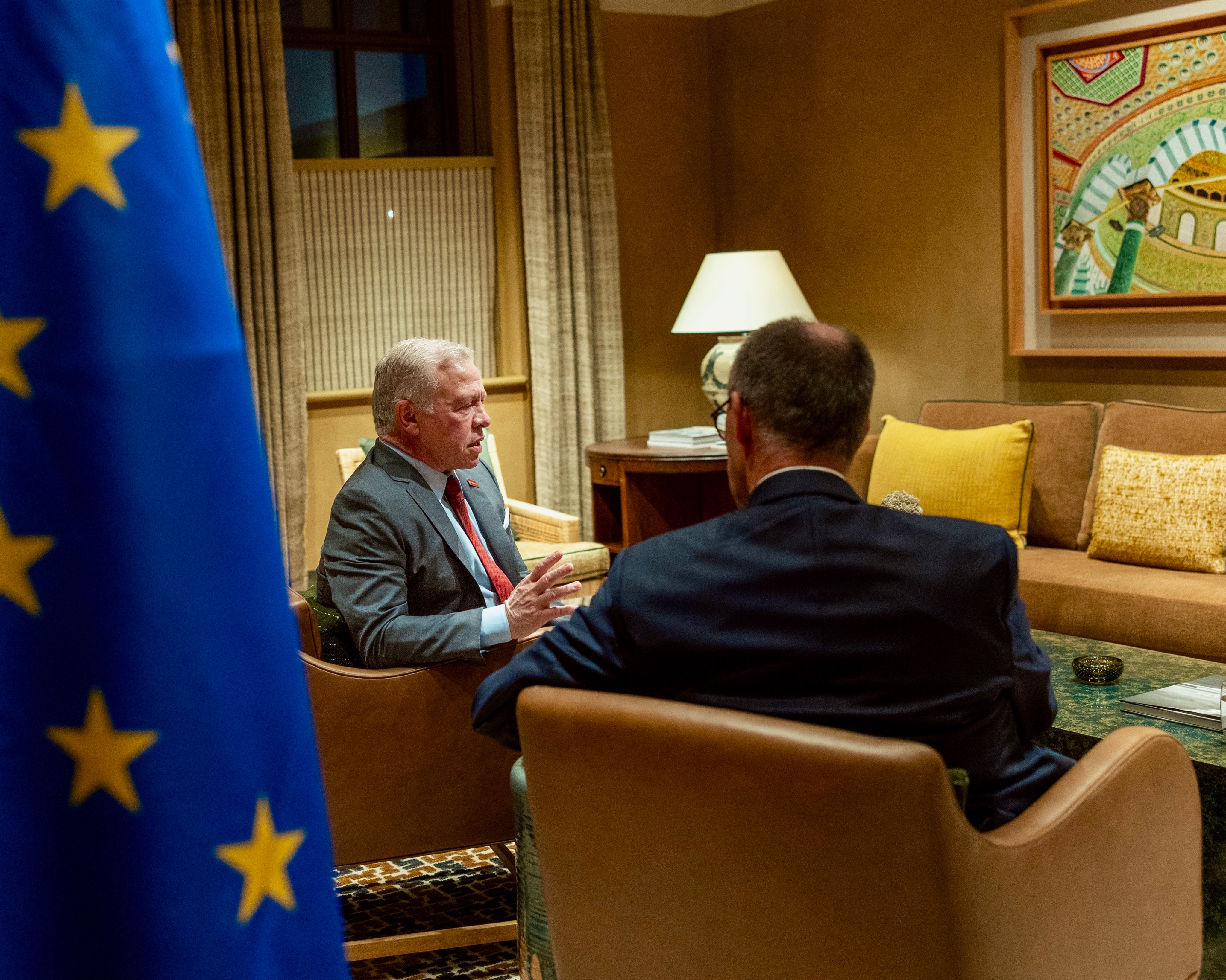 Madar Al-Saa Images 0.8933662622301077