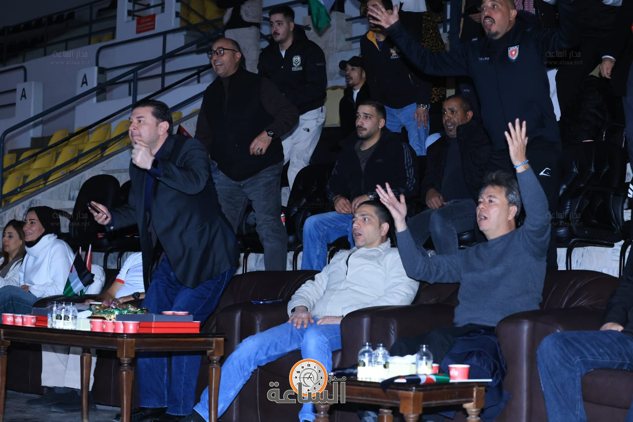 Madar Al-Saa Images 0.30407375941740444