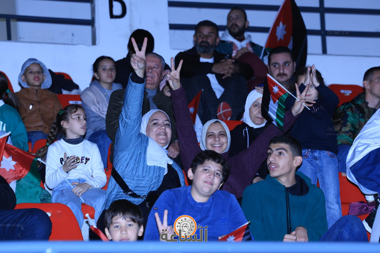 Madar Al-Saa Images 0.7447954176153577