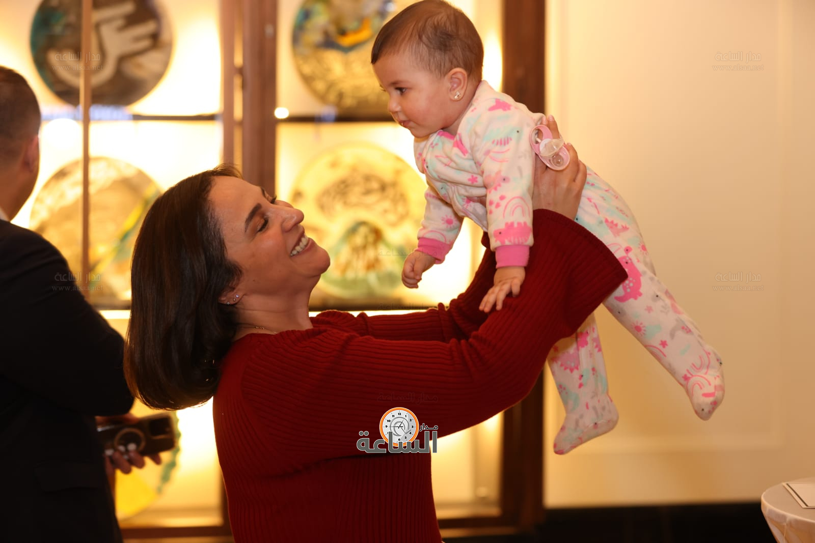 Madar Al-Saa Images 0.9433181097108242