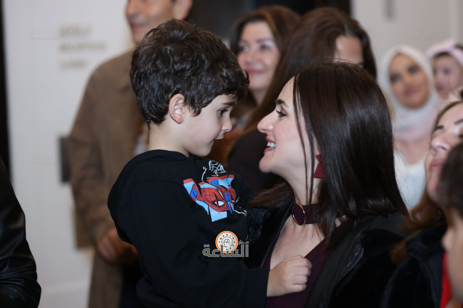 Madar Al-Saa Images 0.31048200690682237