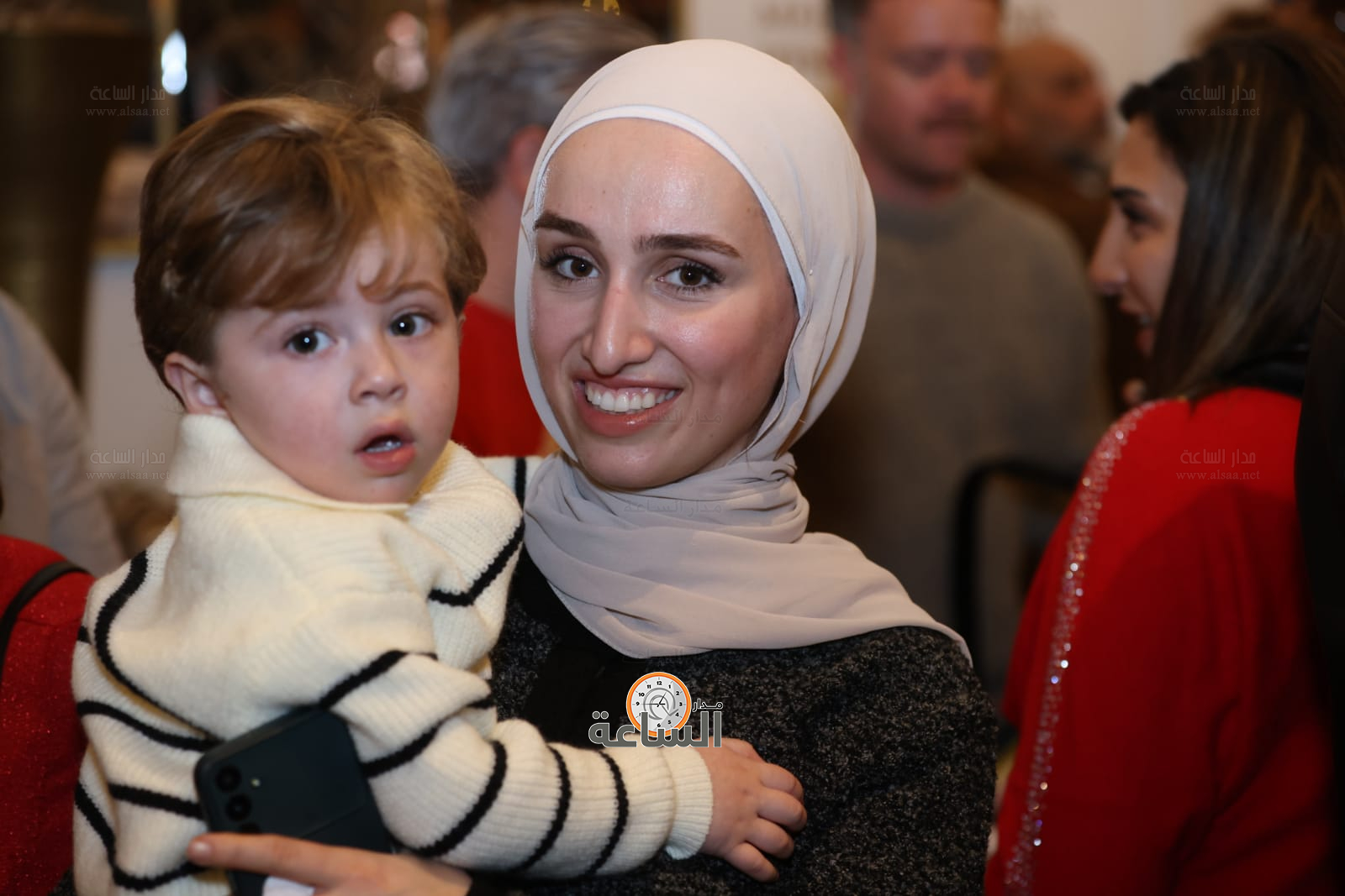 Madar Al-Saa Images 0.022986994766337476