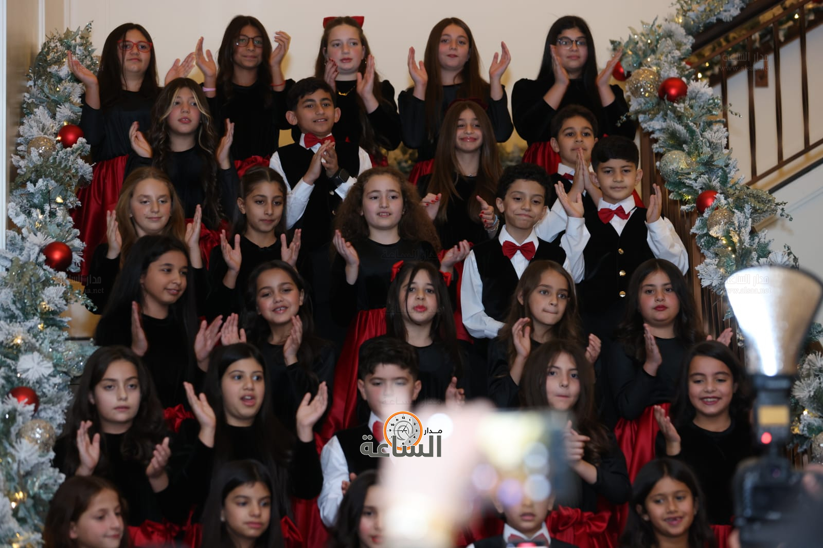 Madar Al-Saa Images 0.8725662178590603