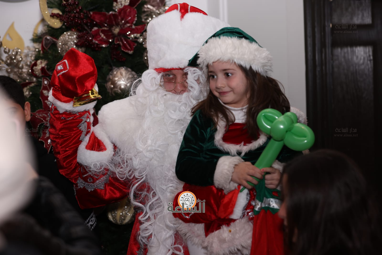 Madar Al-Saa Images 0.011567957944989327