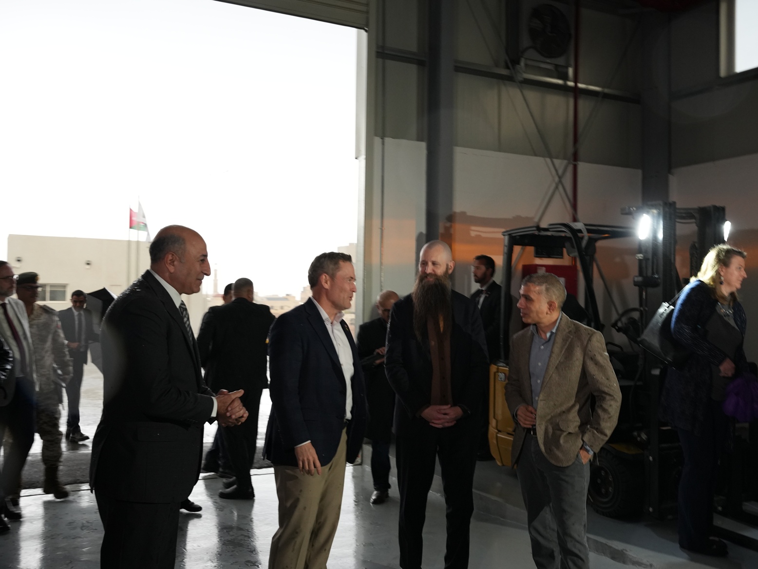 Madar Al-Saa Images 0.7540174333774942