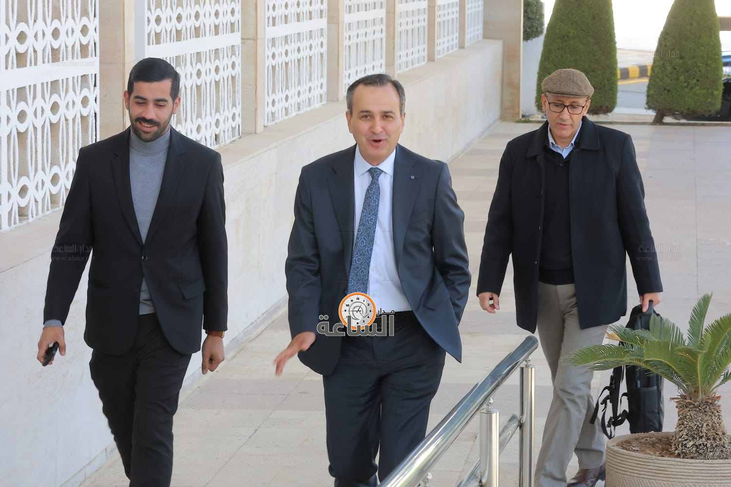 Madar Al-Saa Images 0.9654436610304674