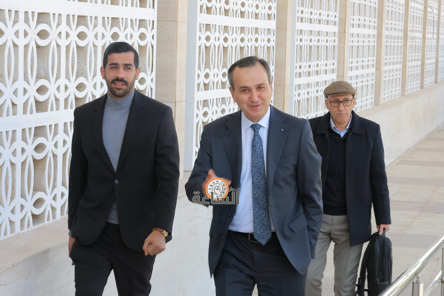 Madar Al-Saa Images 0.7892112617998158