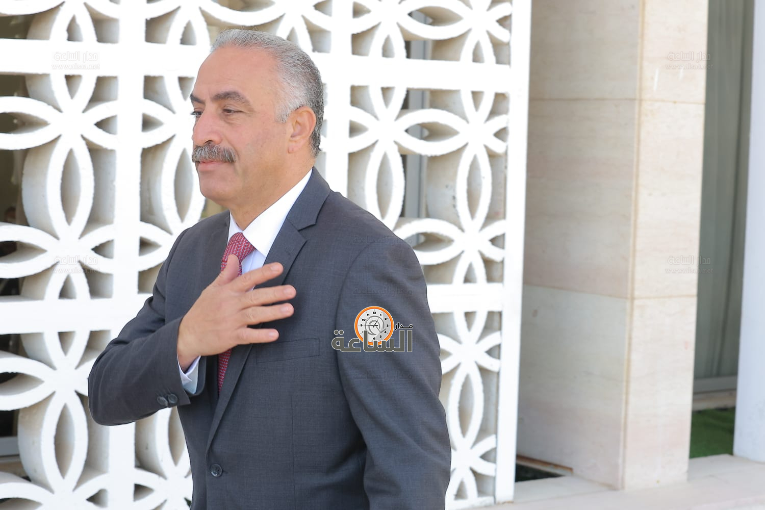 Madar Al-Saa Images 0.7347528587050305