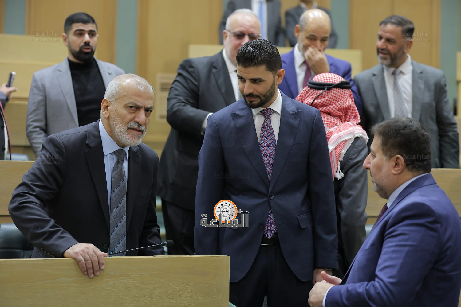 Madar Al-Saa Images 0.29140848615593284