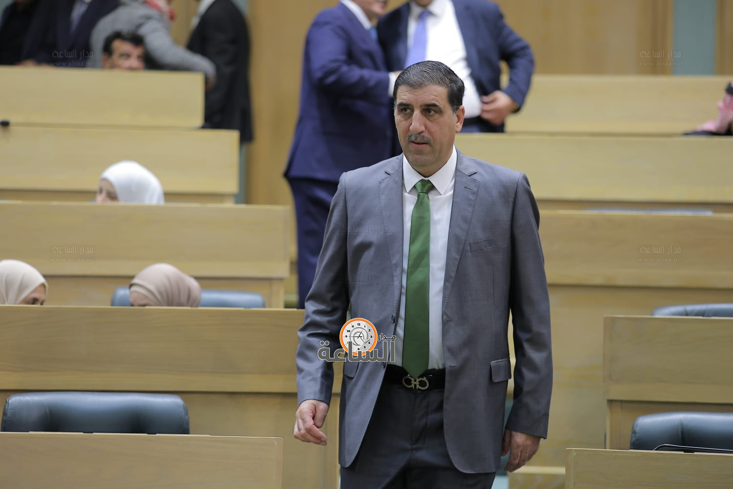 Madar Al-Saa Images 0.28344020579452256