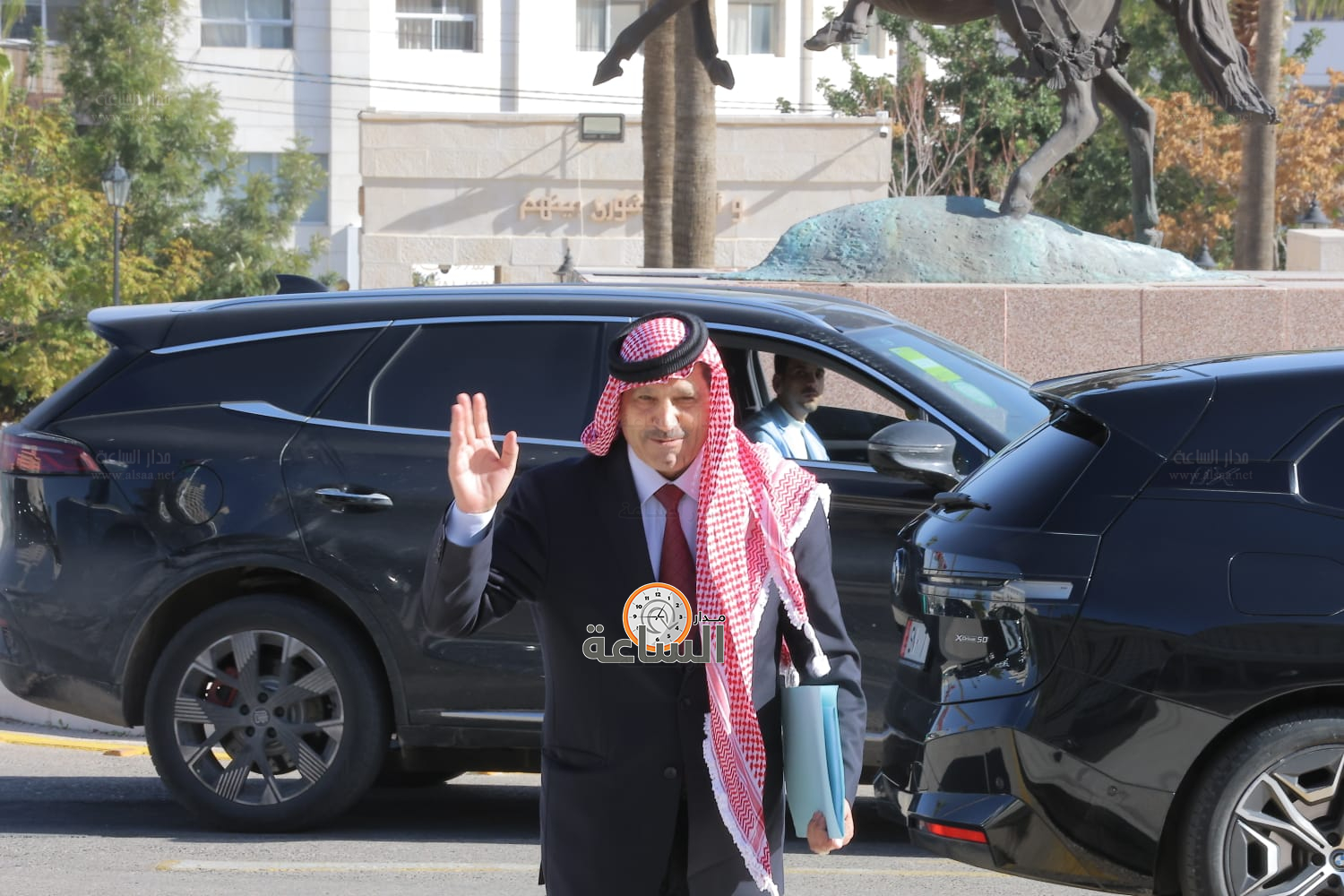 Madar Al-Saa Images 0.5771978195462963