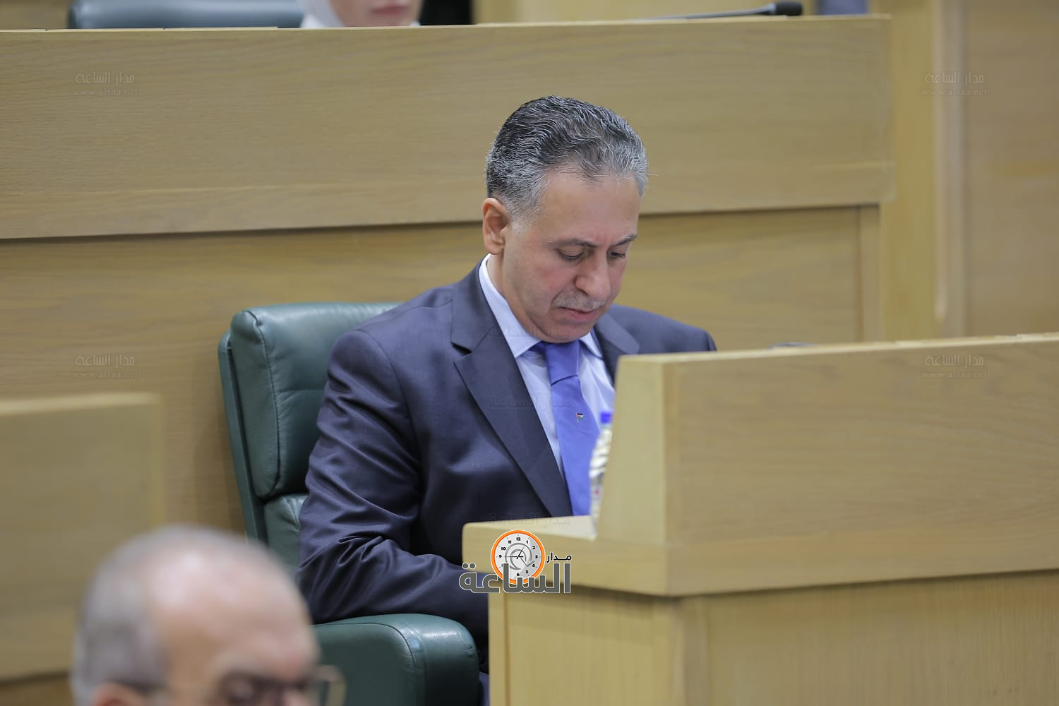 Madar Al-Saa Images 0.5844807236646289