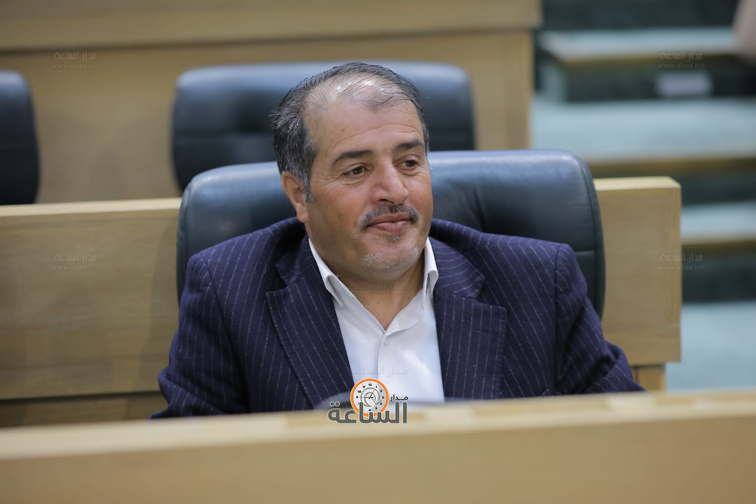 Madar Al-Saa Images 0.32489244325488087