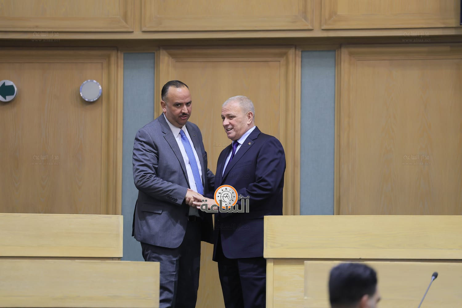 Madar Al-Saa Images 0.48142488426389873