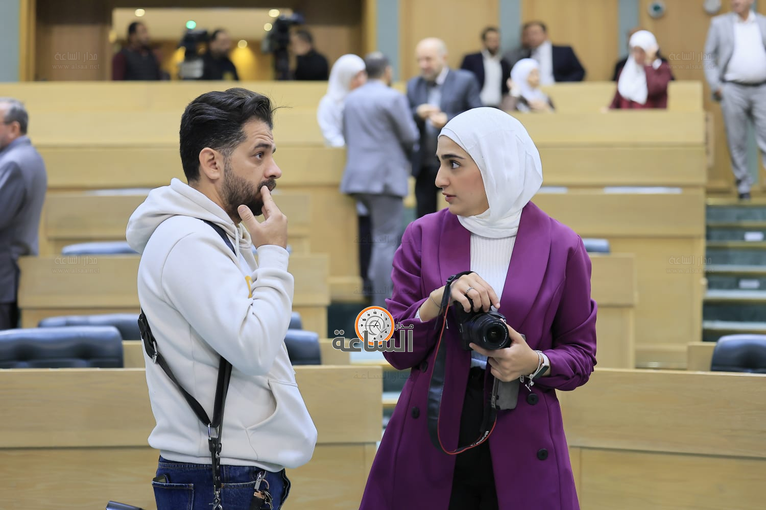 Madar Al-Saa Images 0.7780321310530244