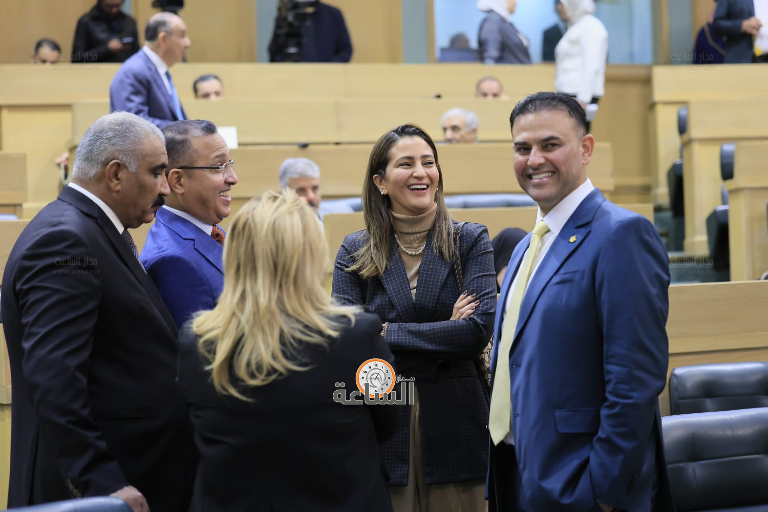 Madar Al-Saa Images 0.8480576998505455