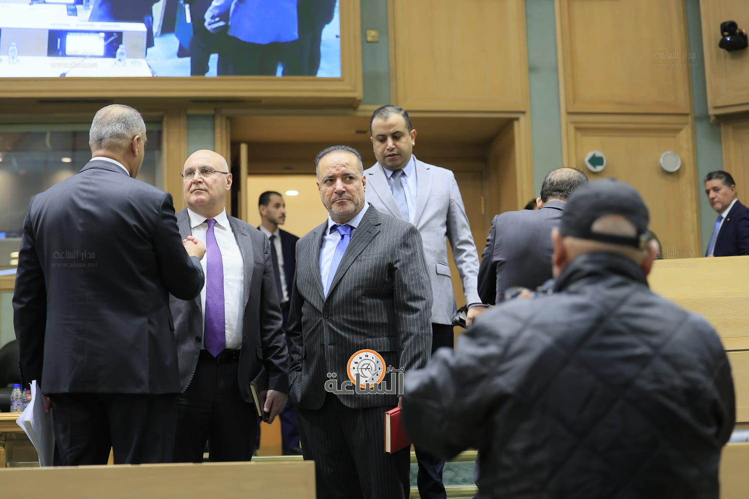 Madar Al-Saa Images 0.4623206592233582