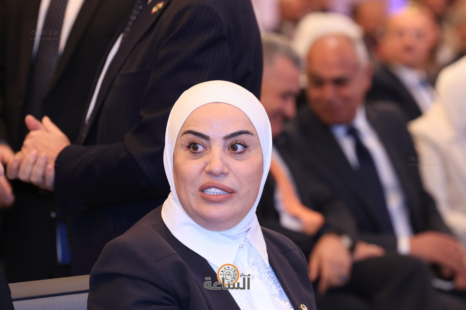 Madar Al-Saa Images 0.4517091581380819