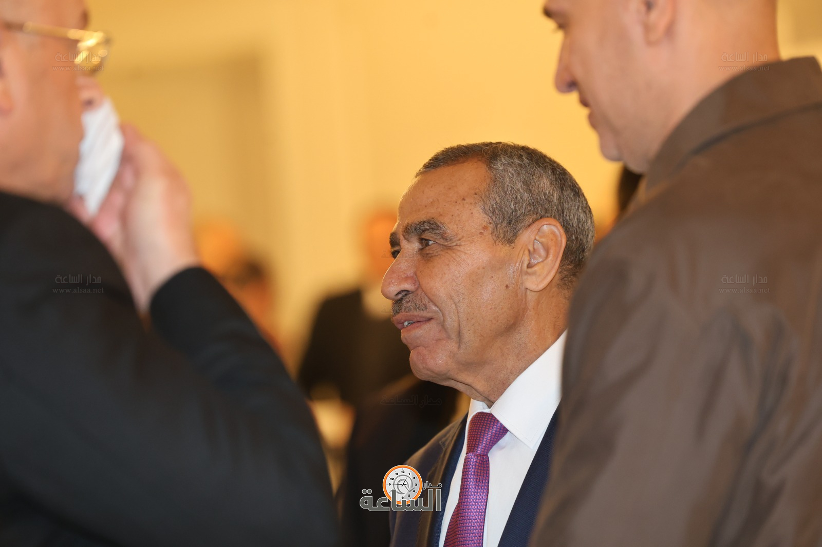 Madar Al-Saa Images 0.3110935393868486