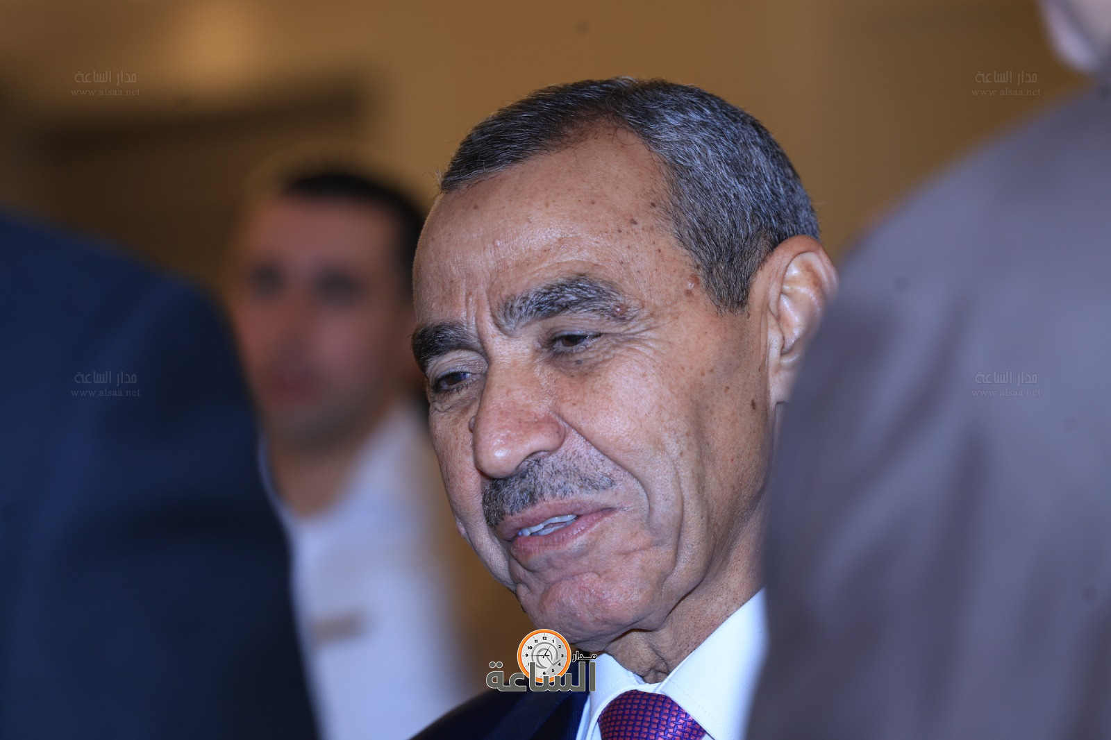 Madar Al-Saa Images 0.6926263374425402