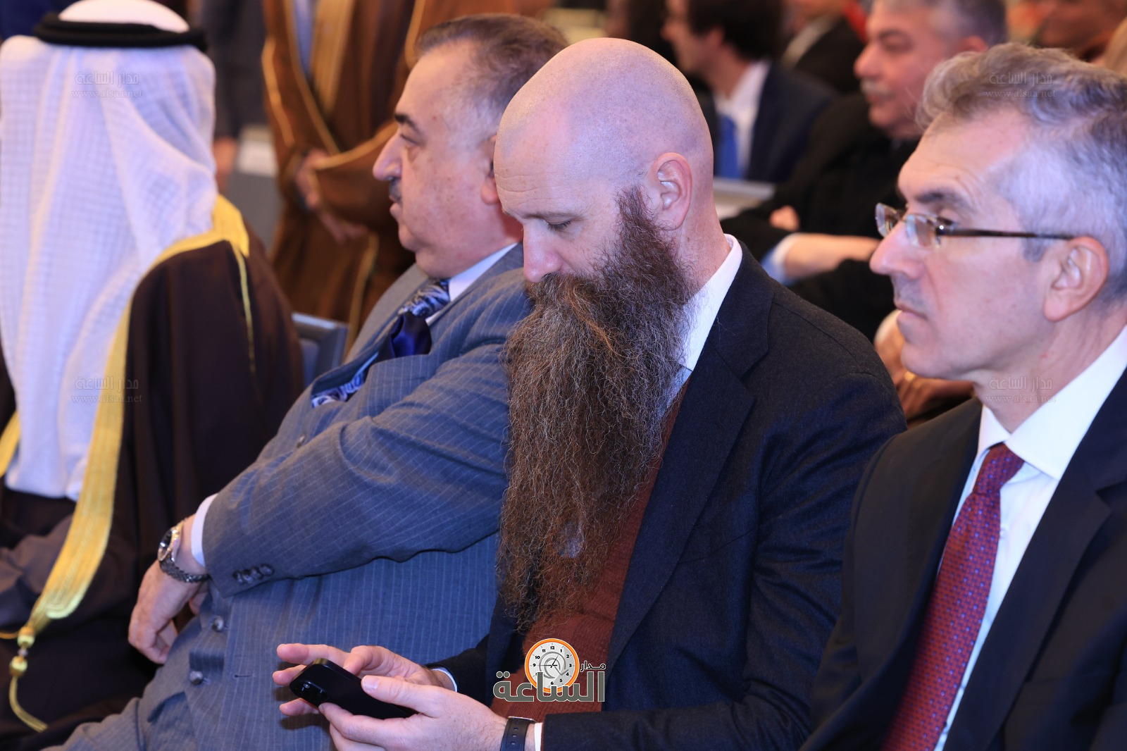 Madar Al-Saa Images 0.1781719961397361