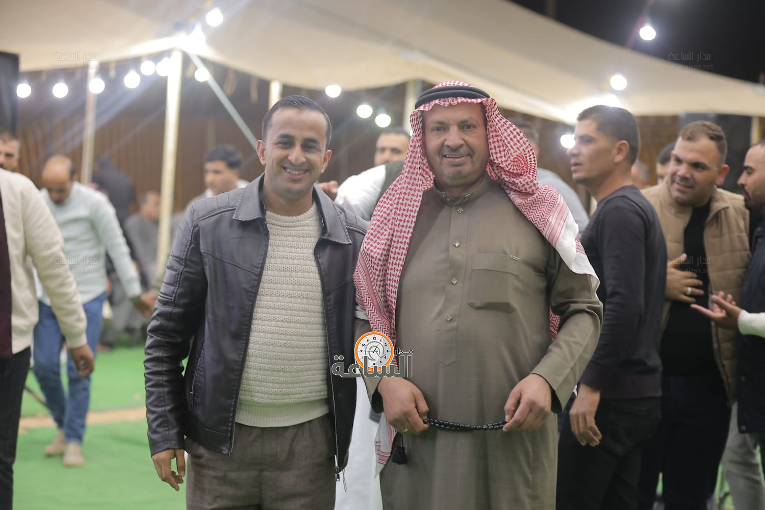 Madar Al-Saa Images 0.4205272304727241