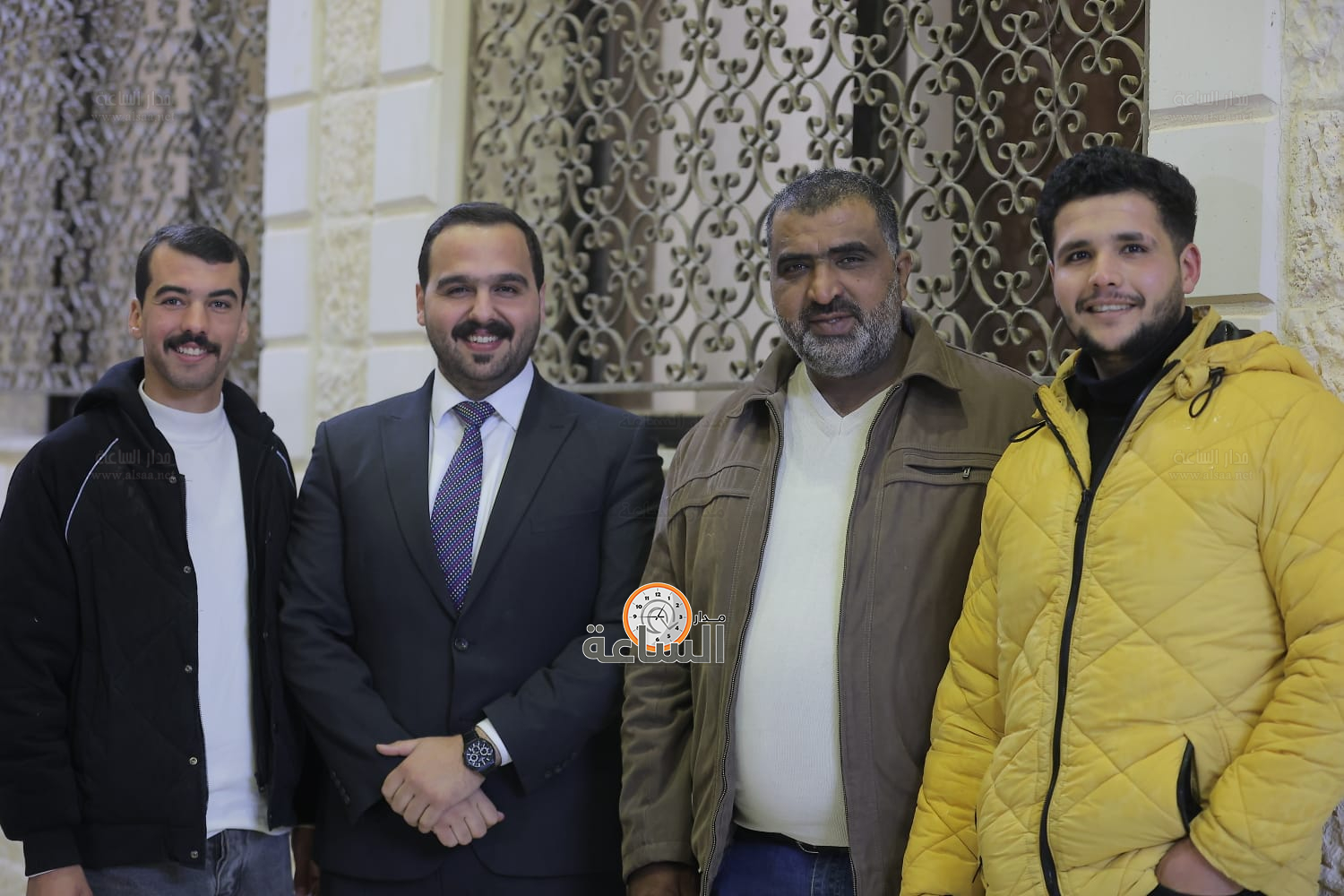 Madar Al-Saa Images 0.9427105188084345