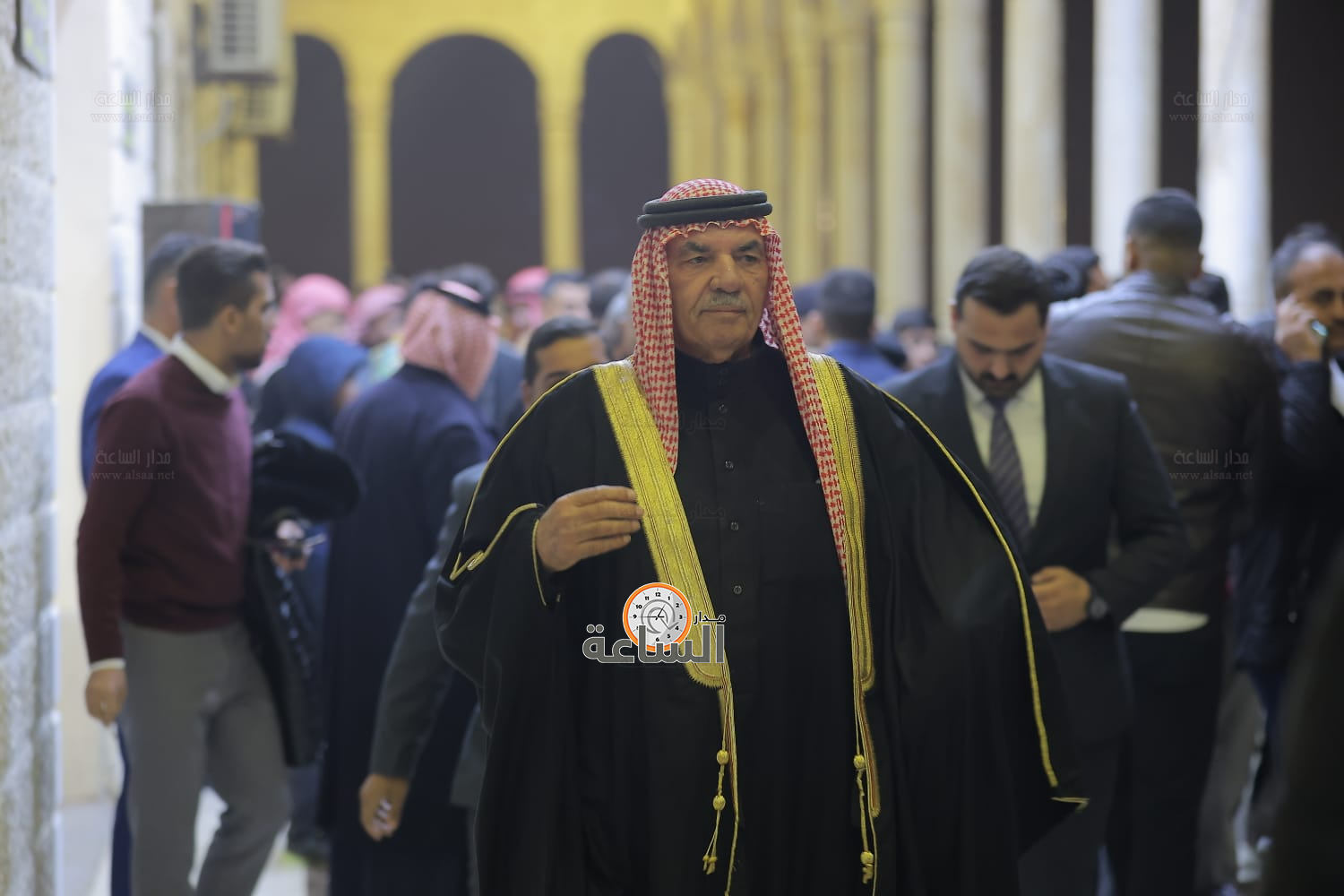 Madar Al-Saa Images 0.9445852456814934