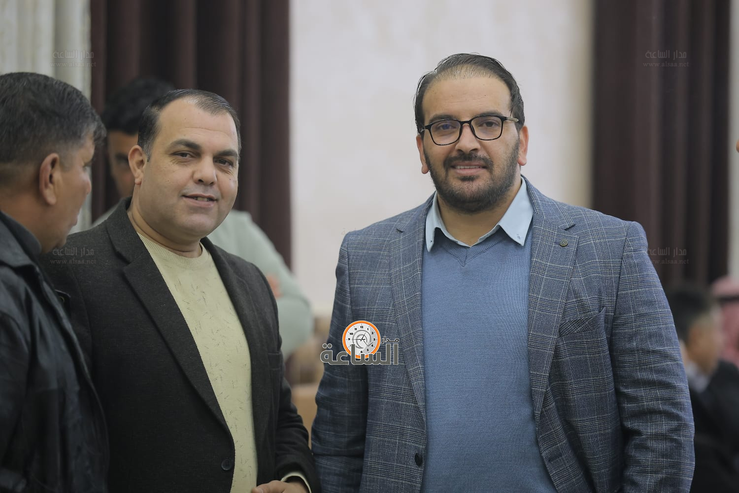 Madar Al-Saa Images 0.42935055393525323