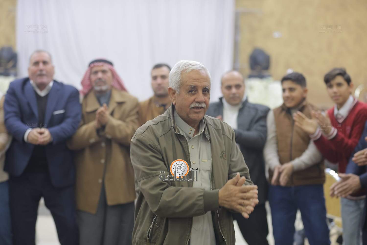 Madar Al-Saa Images 0.5354099450993627