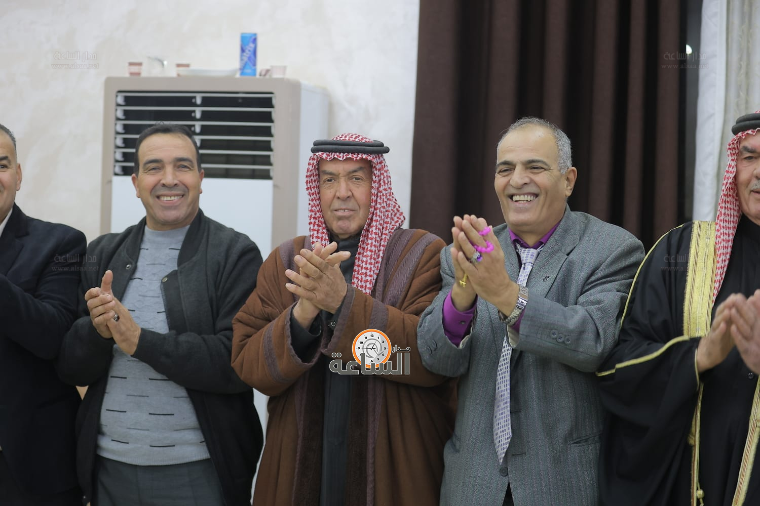 Madar Al-Saa Images 0.7000074470557874