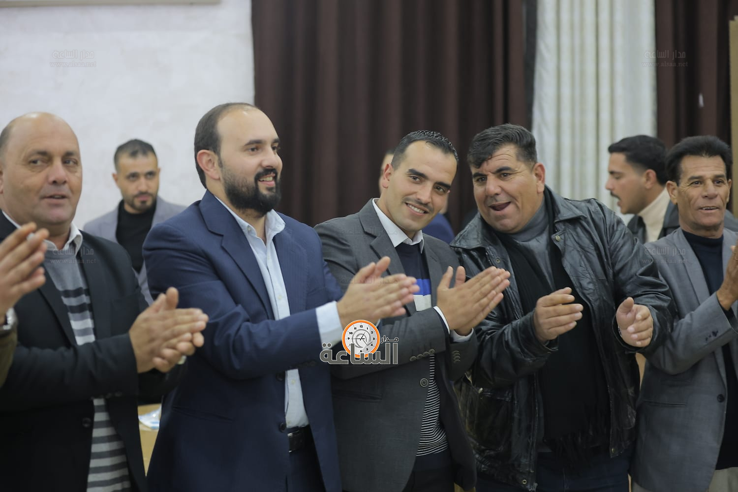 Madar Al-Saa Images 0.8673561304655224