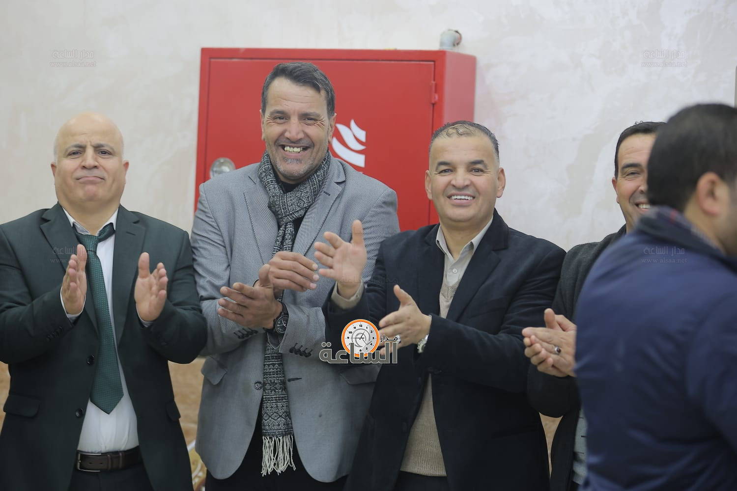 Madar Al-Saa Images 0.2720146829543616