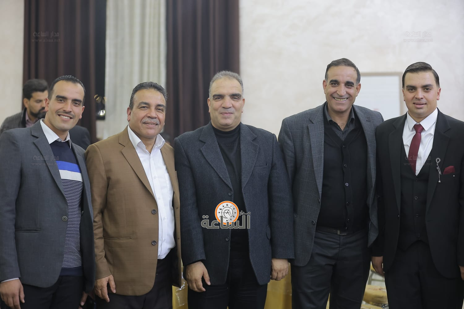 Madar Al-Saa Images 0.8561195862552005