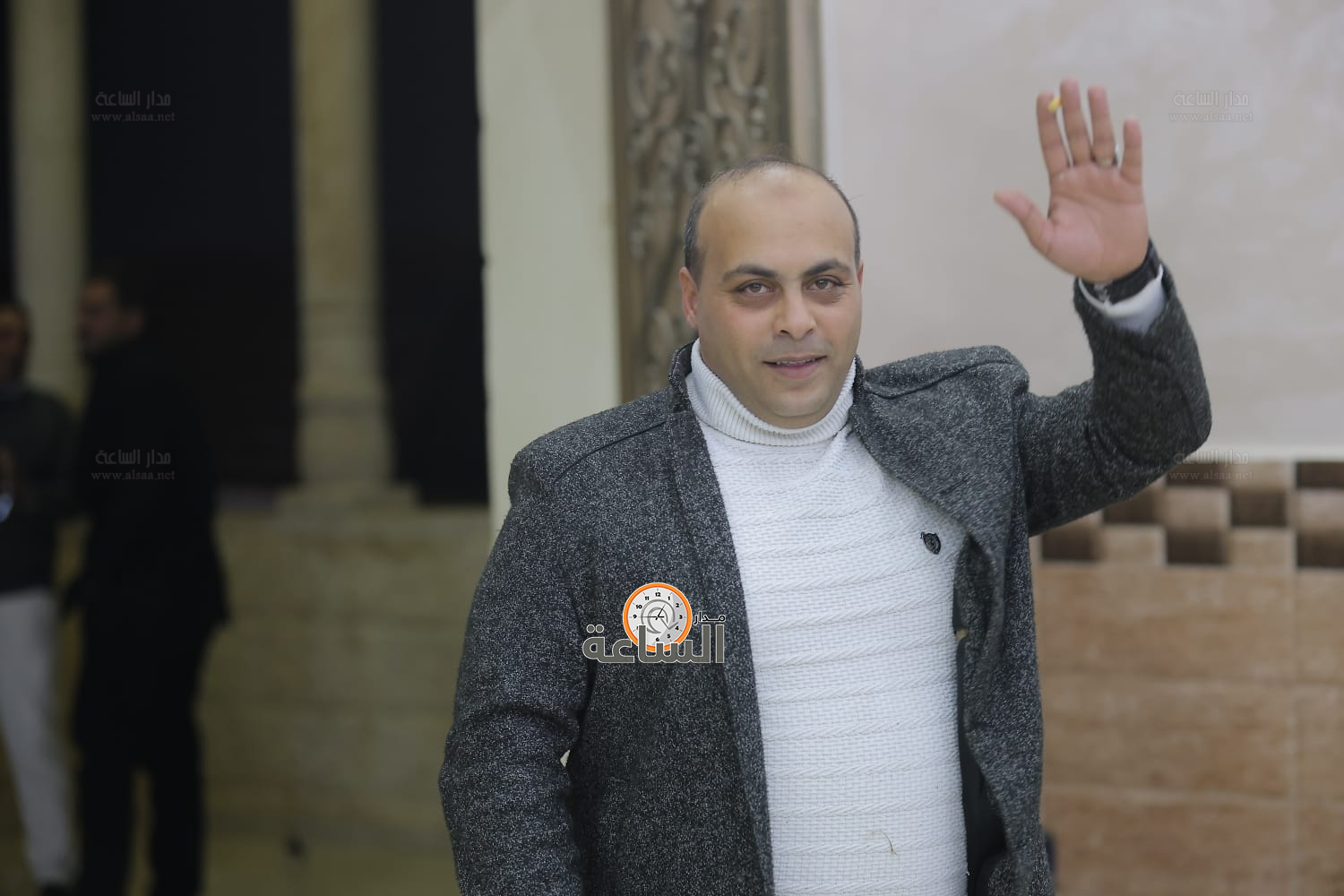 Madar Al-Saa Images 0.7561889360157171