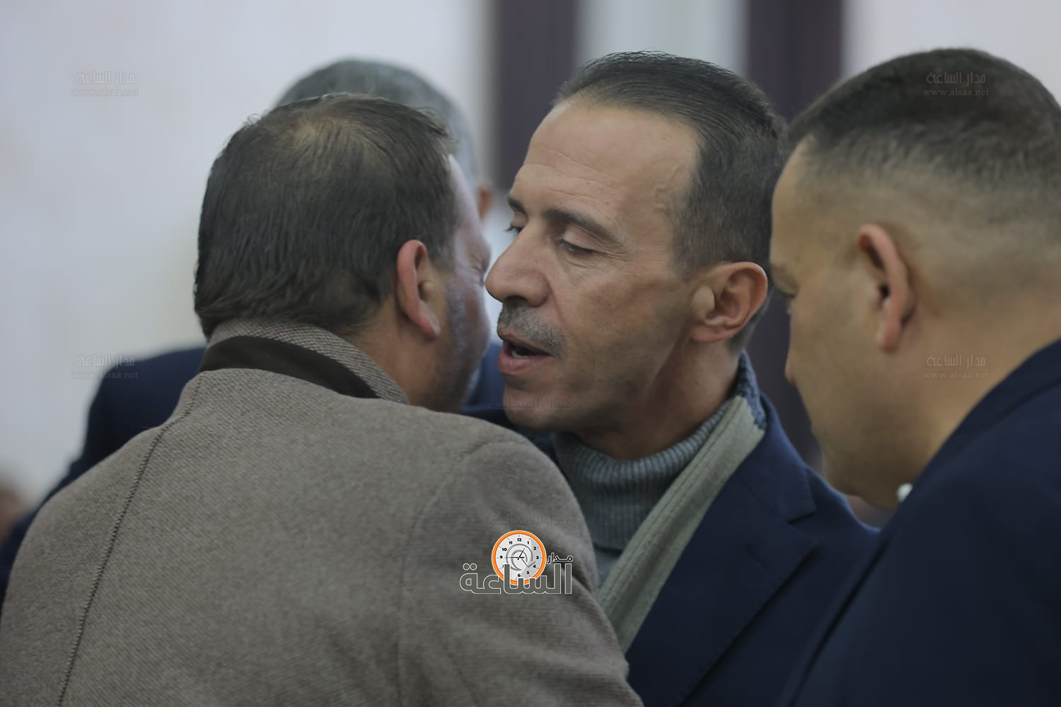 Madar Al-Saa Images 0.6501004655558241