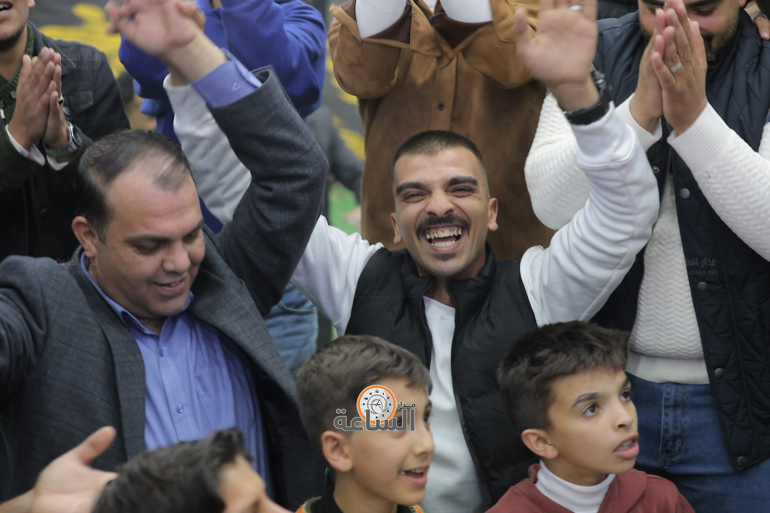 Madar Al-Saa Images 0.0737432043566012